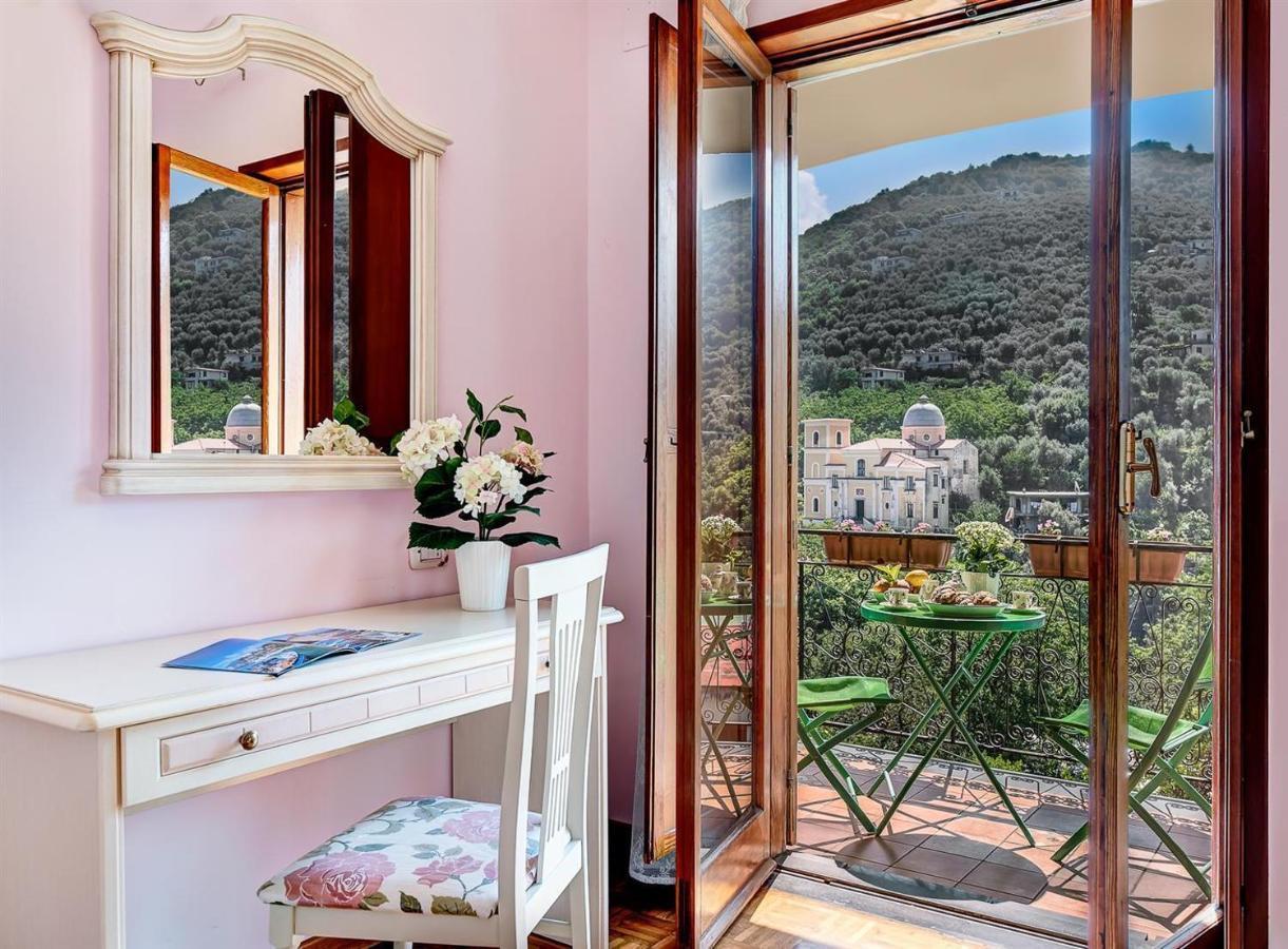 Villa Dei Fiori - Exclusive Villa With Garden In Sorrento Coast Vico Equense Exteriör bild