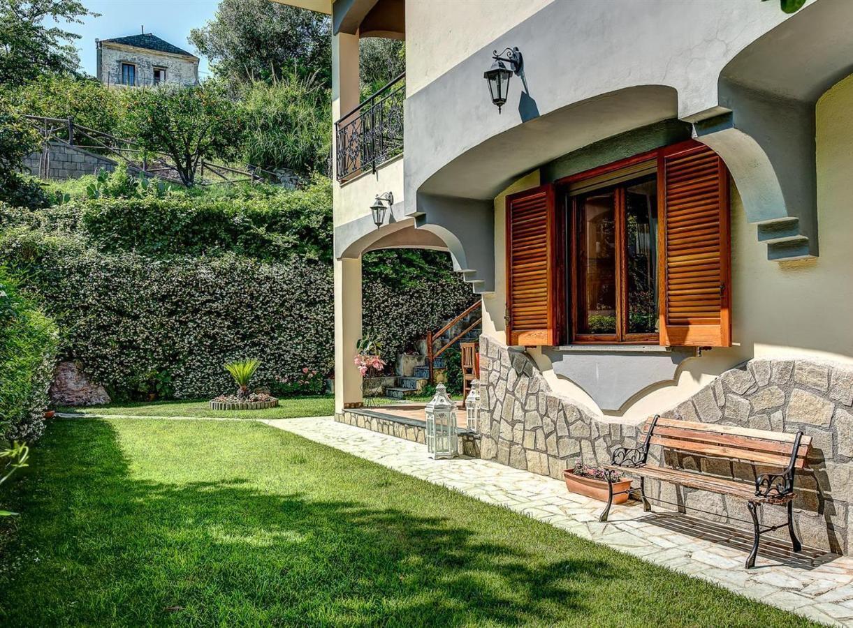 Villa Dei Fiori - Exclusive Villa With Garden In Sorrento Coast Vico Equense Exteriör bild